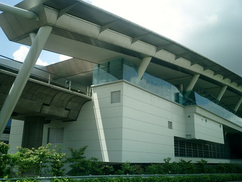 Dobner Metalldecken im Bahnhof Dover, Singapore